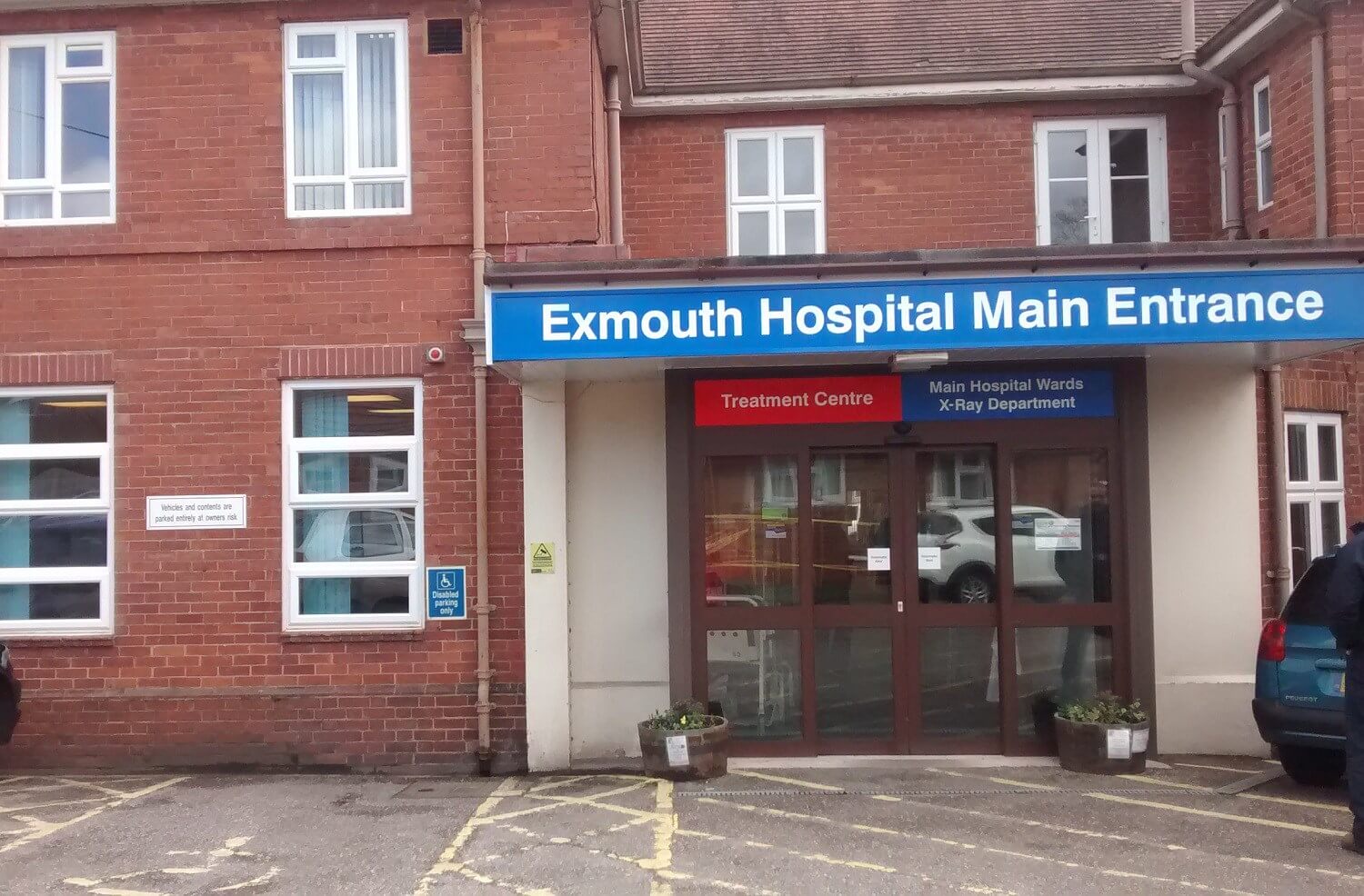 The main entrance of Exmouth Hospital
